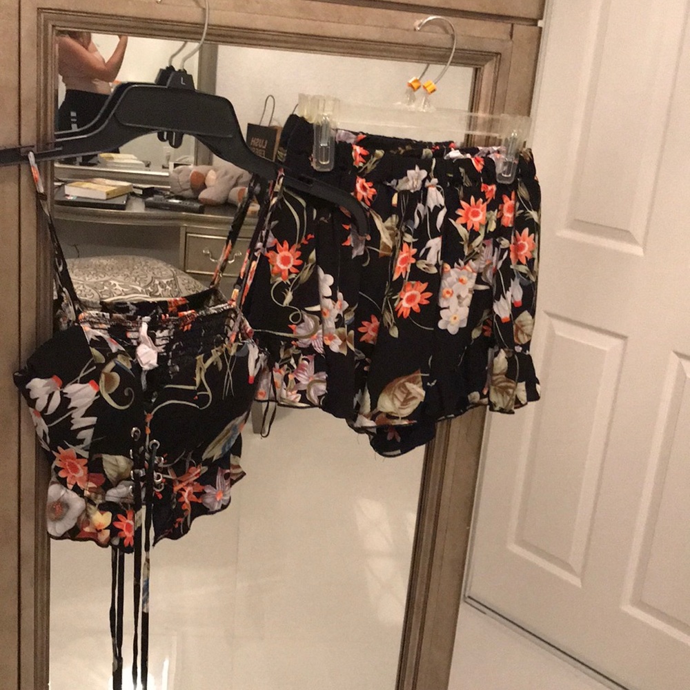 Floral matching set